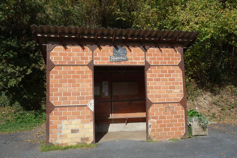 Agrandir l'image Abri de la halte de Gijounet