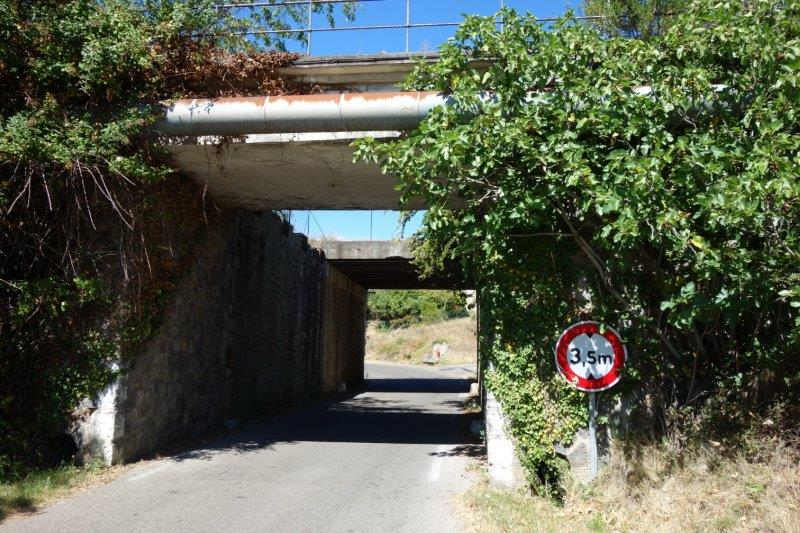 Emprise de la gare de Saint-Julien-les-Fumades (ponts)