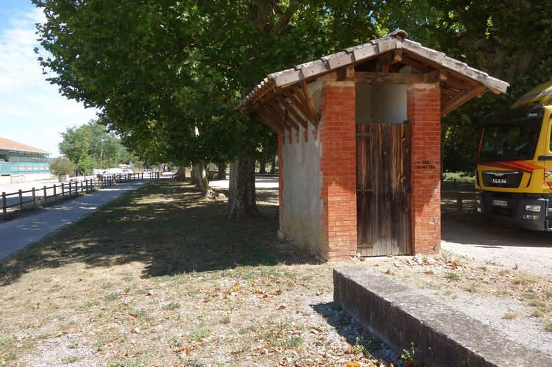 de la gare de Beaulieu-Berrias à la gare de Grospierres