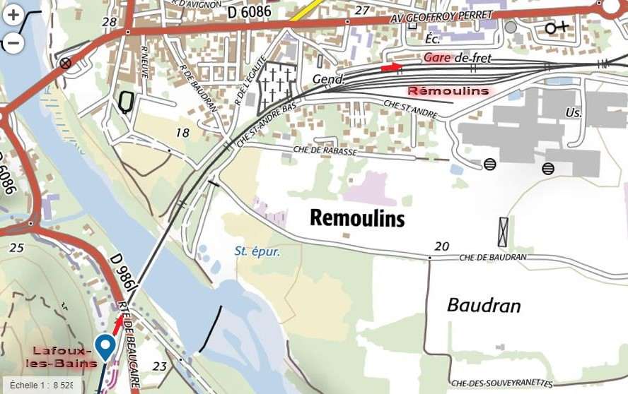 de la gare de Rémoulins à la gare du Pont du Gard