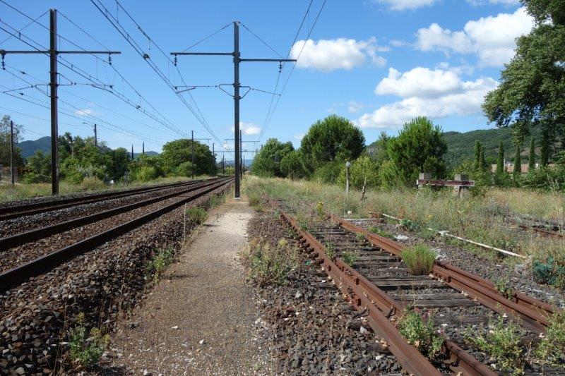 De la gare du Pouzin à la station de Saint-Lager-Bressac