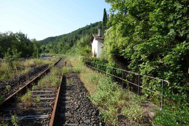 De la gare d'Alet-les-Bains à la gare de Couiza-Montazels