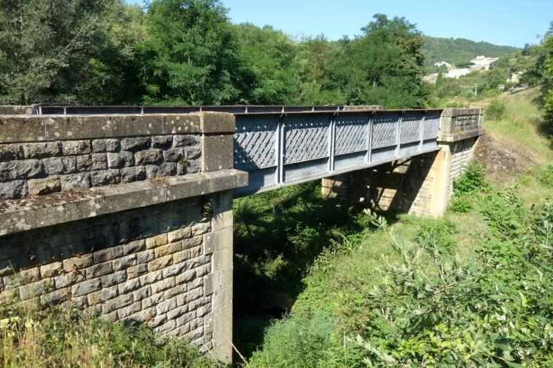 Pont ferroviaire sur le ruisseau d'Antugnac