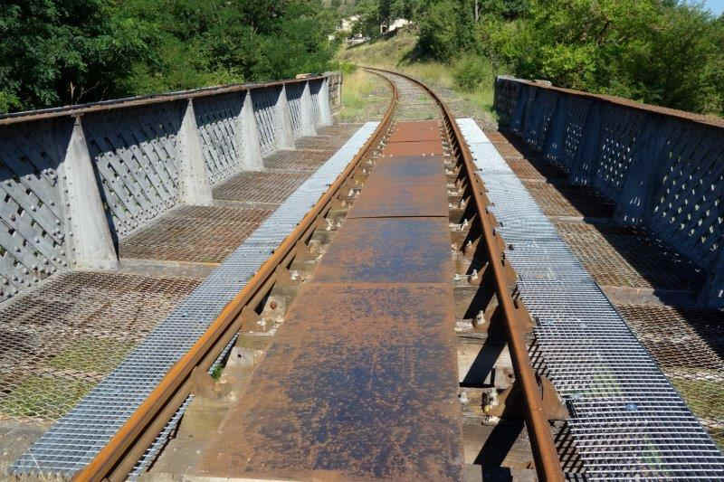 Pont ferroviaire sur le ruisseau d'Antugnac