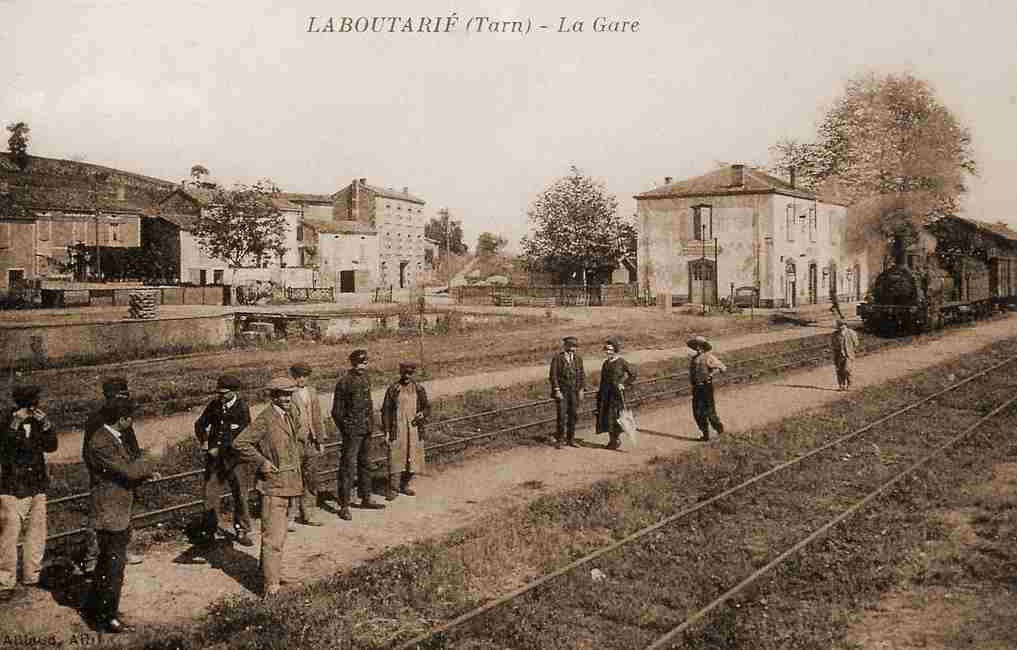 De la halte de Françoumas à la gare de Laboutarié
