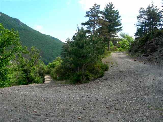 Chemin du Col de Mouzoules