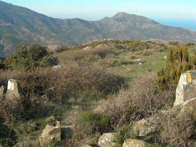 Balisage sur le contournement du Puig de la Calma