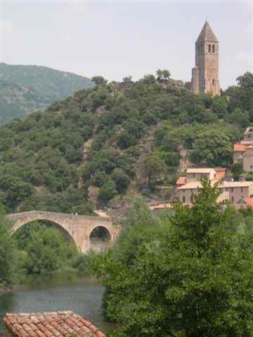 Olargues, Olargues, un des plus veaux villages de France : le Pont du Diable