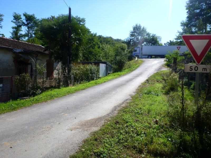 Agrandir l'image En vue de l'ex-Nationale 112 Chemin des Droits de l'Homme