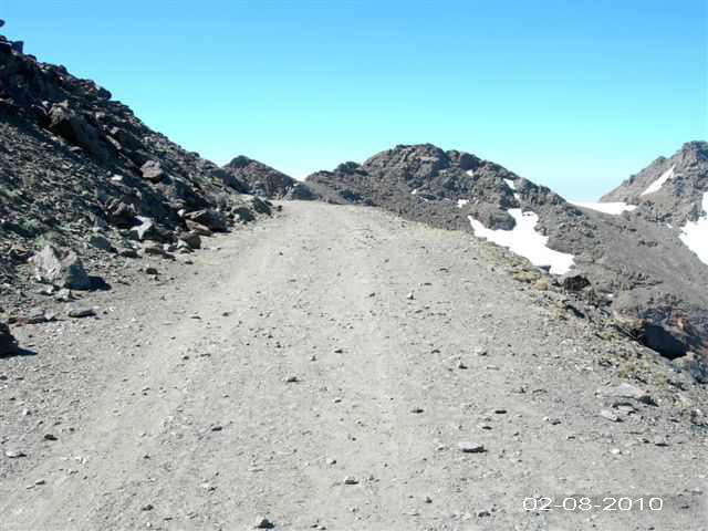 Chemin vers le Pico Veleta Chemin du Collado de Veleta