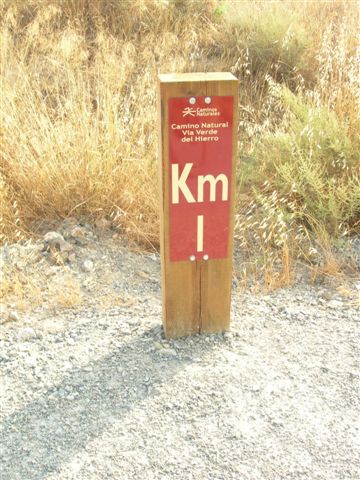 KM 1 sur la Piste Verte del Hierro (Seron)