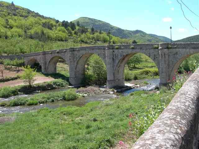 Pont de Saint-Etienne d'Albagnan