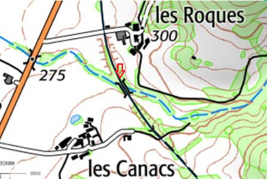 Ruisseau des Pys Ligne des Rougiers de la gare de Saint-Izaire à la halte de Calmels