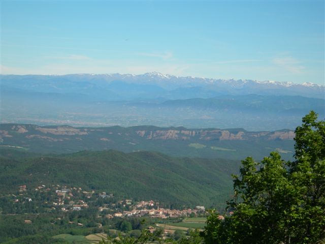 Panorama au-dessus de Viladrau jusqu'aux Pyrénées